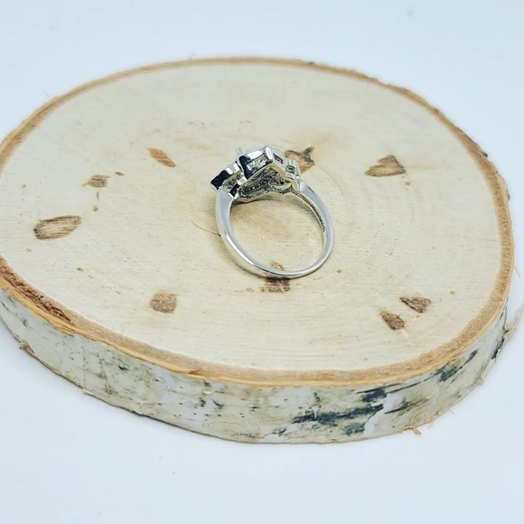 Zirconia Stainless steel ring size 8 - Picture 4 of 4